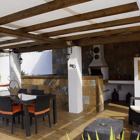 Monte Pedras Holiday home *